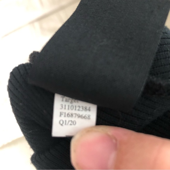 Who What Wear Black Ribbed Tank Top - Picture 9 of 10